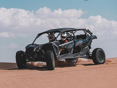 4 seater canam
